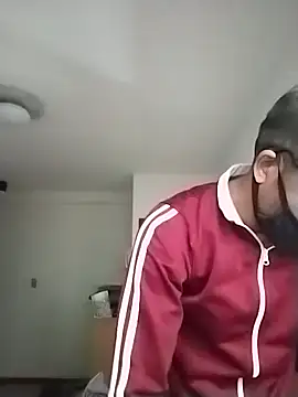 Snapshot of SunkLupus chatting on February 2026 03:40:01 AM SunkLupus online show from February 2026 03:40:01 AM