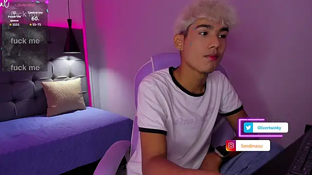 OliverTwinky online show from September 2025 03:51:01 AM