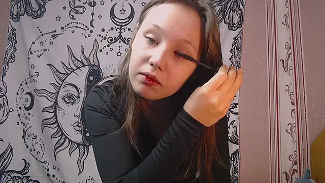 Thighswithspikes online show from September 2025 08:05:02 AM