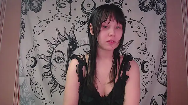 Thighswithspikes online show from February 2026 08:29:02 AM