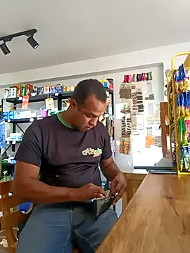 elnegro707070 online show from October 2025 11:13:02 AM