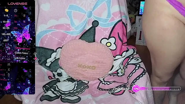 w3tkittty online show from October 2025 10:54:02 PM