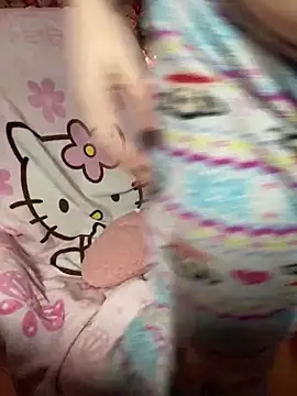 Snapshot of w3tkittty chatting on February 2026 09:29:01 PM w3tkittty online show from February 2026 09:29:01 PM