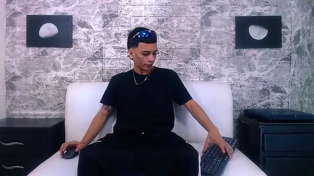 Matt Ruso online show from October 2025 05:55:02 PM