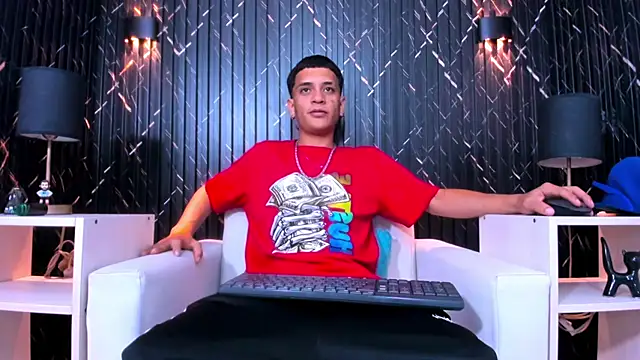 Matt Ruso online show from November 2025 01:37:01 AM