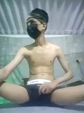 HannanKhan25 online show from February 2026 08:10:02 PM