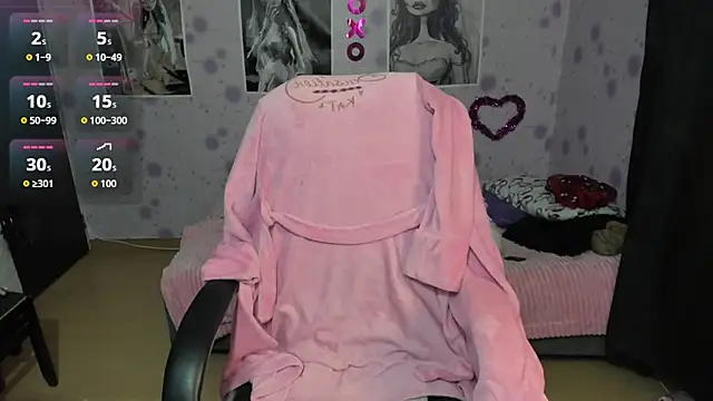 Snapshot of Medussa_katt chatting on October 2025 01:46:02 AM Medussa katt online show from October 2025 01:46:02 AM