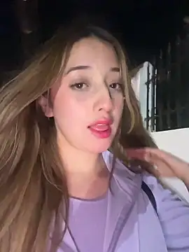 Baby  Otaku online show from February 2026 12:07:01 AM