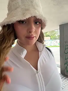 Baby  Otaku online show from March 2026 04:35:01 PM