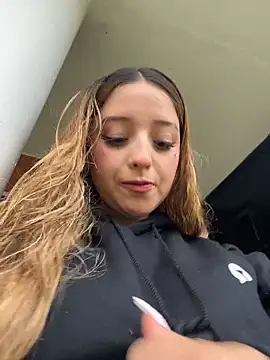 Baby  Otaku online show from April 2026 09:12:02 PM