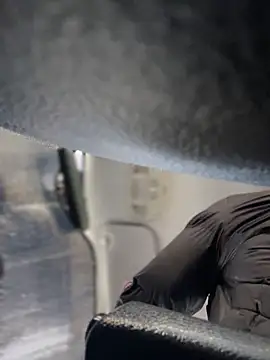 MeekyRich online show from November 2025 03:07:01 AM