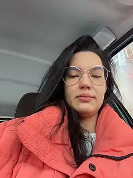 MeekyRich online show from November 2025 03:50:01 AM