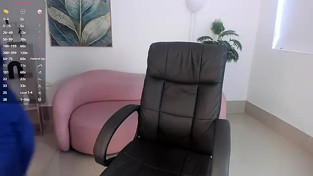 kylie soraya online show from October 2025 05:33:01 PM