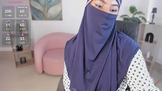 kylie soraya online show from October 2025 05:01:01 PM