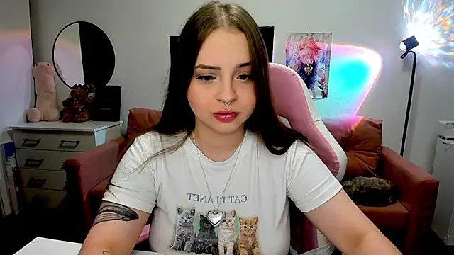 mistress lain online show from September 2025 07:50:02 PM