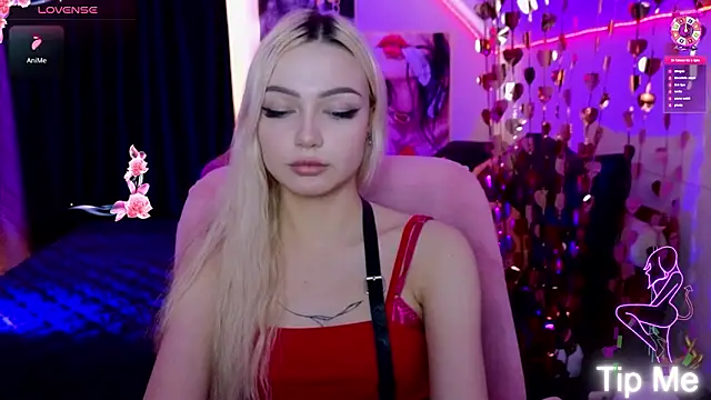 LinaLirian online show from February 2026 02:04:02 PM