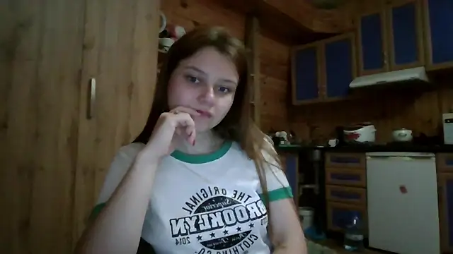 Little shygirl online show from September 2025 02:13:02 AM