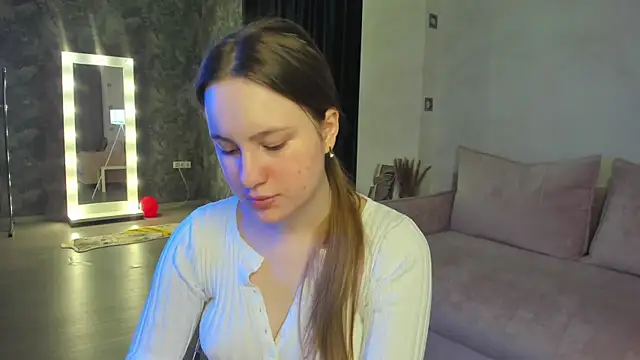 Candy Cansew online show from February 2026 01:10:02 AM