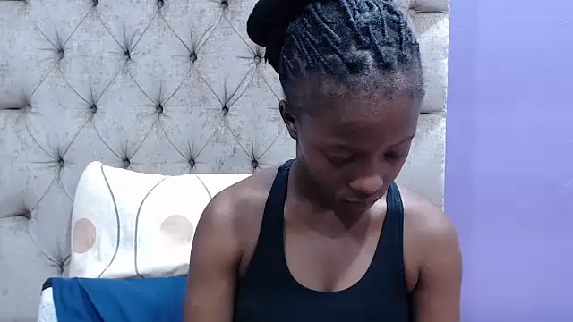 Snapshot of sexykea2002x chatting on September 2025 05:41:01 AM sexykea2002x online show from September 2025 05:41:01 AM