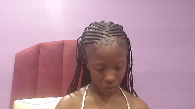 Snapshot of sexykea2002x chatting on October 2025 10:12:02 AM sexykea2002x online show from October 2025 10:12:02 AM