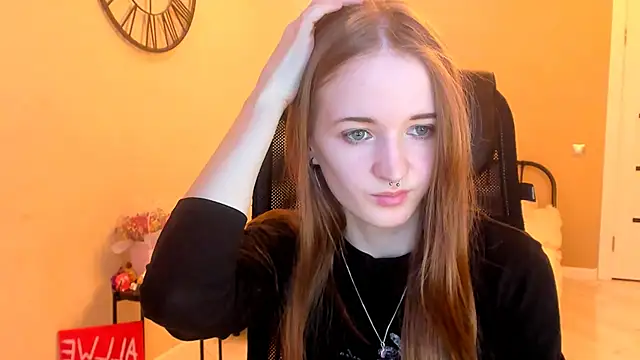 KateKayer online show from November 2025 11:49:01 AM