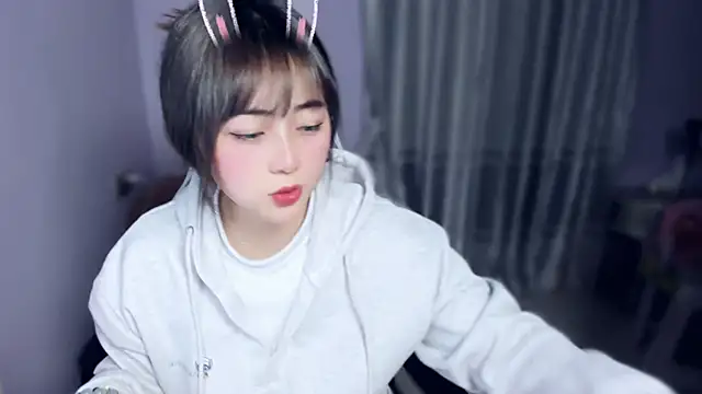 yuki3366 online show from December 2025 11:59:01 AM