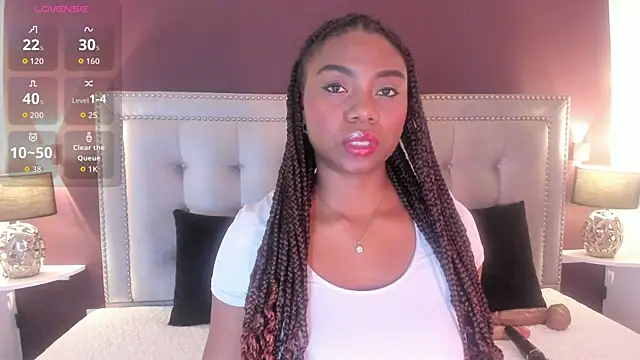 Snapshot of Shanyqueen chatting on December 2025 01:46:02 AM Shanyqueen online show from December 2025 01:46:02 AM