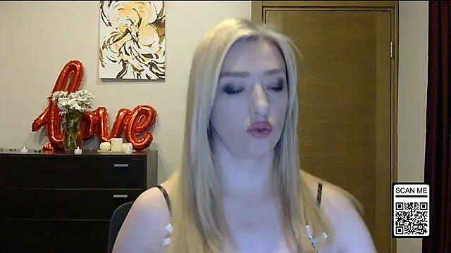 Wild Silk Desire online show from February 2026 03:57:01 PM