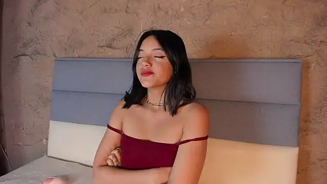 Victoriaa2 Doll online show from November 2025 12:58:02 PM