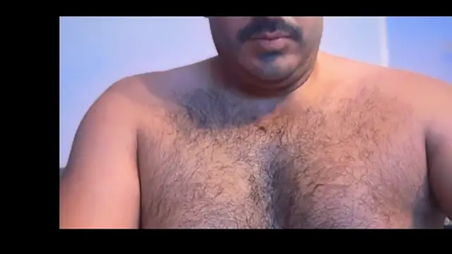 CloudyMuscleBeefy online show from September 2025 02:11:02 AM