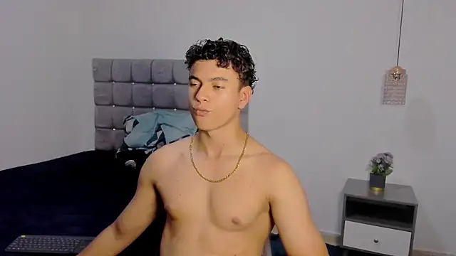 Santy Stump online show from February 2026 10:47:01 PM