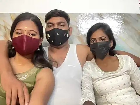 Tamil india couples  online show from February 2026 06:13:01 PM