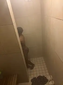 Snapshot of naughty_thick chatting on October 2025 02:59:01 PM naughty thick online show from October 2025 02:59:01 PM