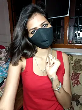 Isha Sax online show from September 2025 07:39:02 PM