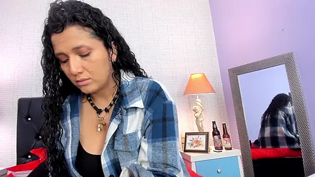 Dakota Rainbow22 online show from September 2025 02:21:01 PM