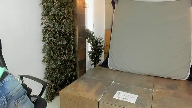 MarcusBlack  online show from October 2025 11:49:02 AM