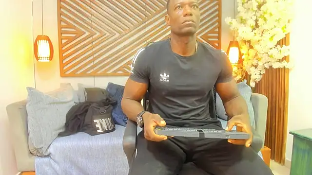 MarcusBlack  online show from October 2025 11:41:02 AM