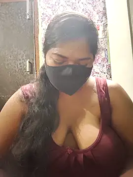 Snapshot of Liyaa_24 chatting on April 2026 04:34:01 PM Liyaa 24 online show from April 2026 04:34:01 PM