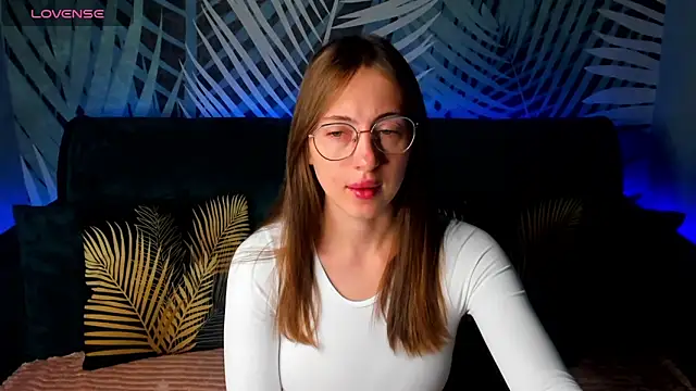 ChristyCrayme online show from September 2025 10:09:02 PM