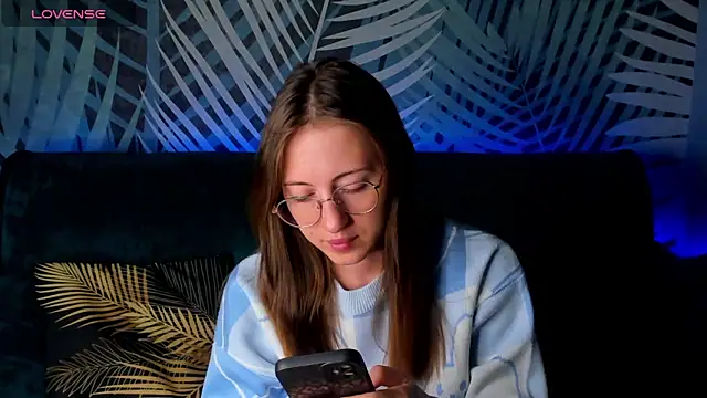 ChristyCrayme online show from October 2025 10:18:02 PM