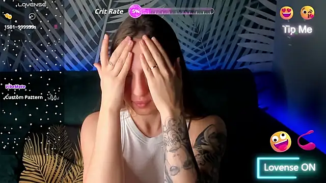 ChristyCrayme online show from February 2026 10:57:01 PM