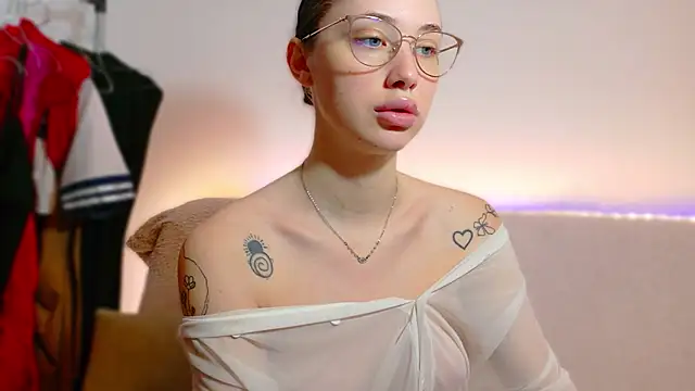 Ivanna  Rose online show from April 2026 08:20:01 AM