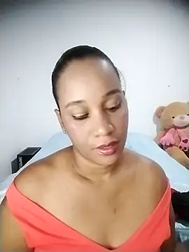 EbonyHorrny online show from November 2025 12:26:01 PM