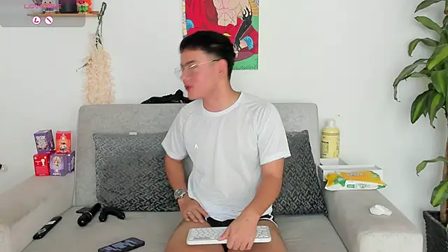 Young Ben online show from September 2025 02:39:02 PM