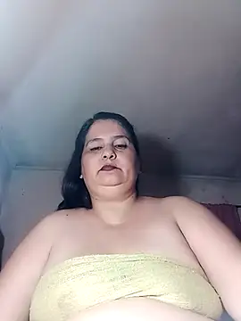 Aymacyn online show from November 2025 12:54:02 AM