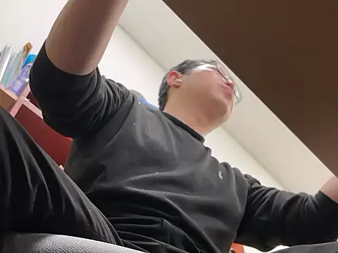 suwonsub online show from November 2025 07:18:02 AM