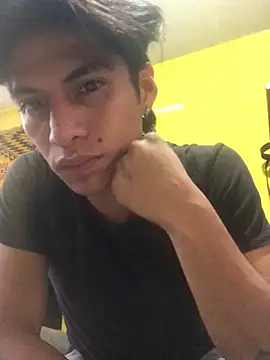 Snapshot of Ghostben chatting on September 2025 08:21:02 PM Ghostben online show from September 2025 08:21:02 PM