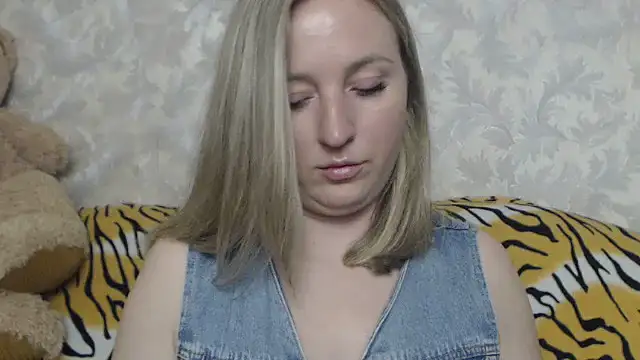 hotsteacher online show from June 2026 09:30:01 PM