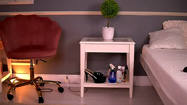 LucyxRios online show from November 2025 09:47:01 PM