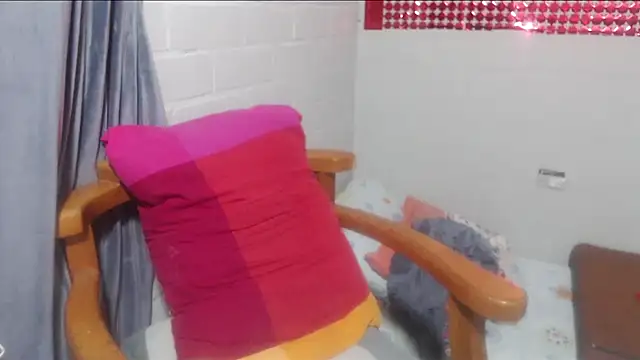 rose-crystal online show from March 2026 01:02:01 AM